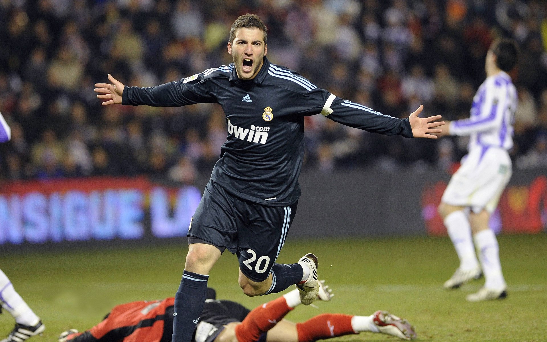 中国足球发展成果引外媒关注,中国发展足球事业