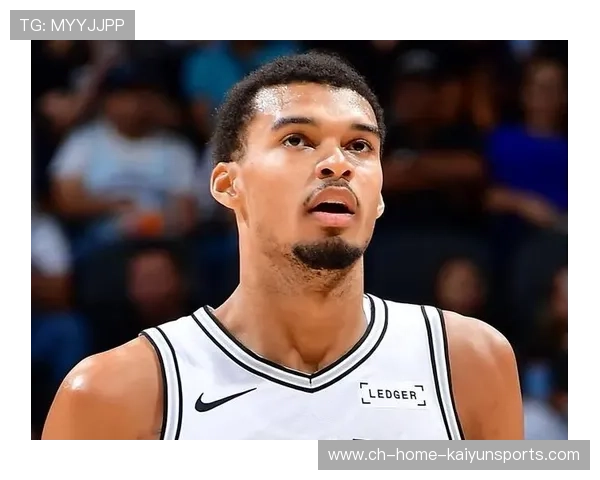 历史首人诞生!文班单场35+10+5助+5帽+5三分改写NBA纪录 历史首人诞生!文班单场35+10+5助+5帽+5三分改写NBA纪录